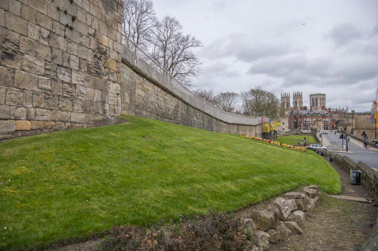 St Helen'S House With Minster Views Apartment York Exterior foto